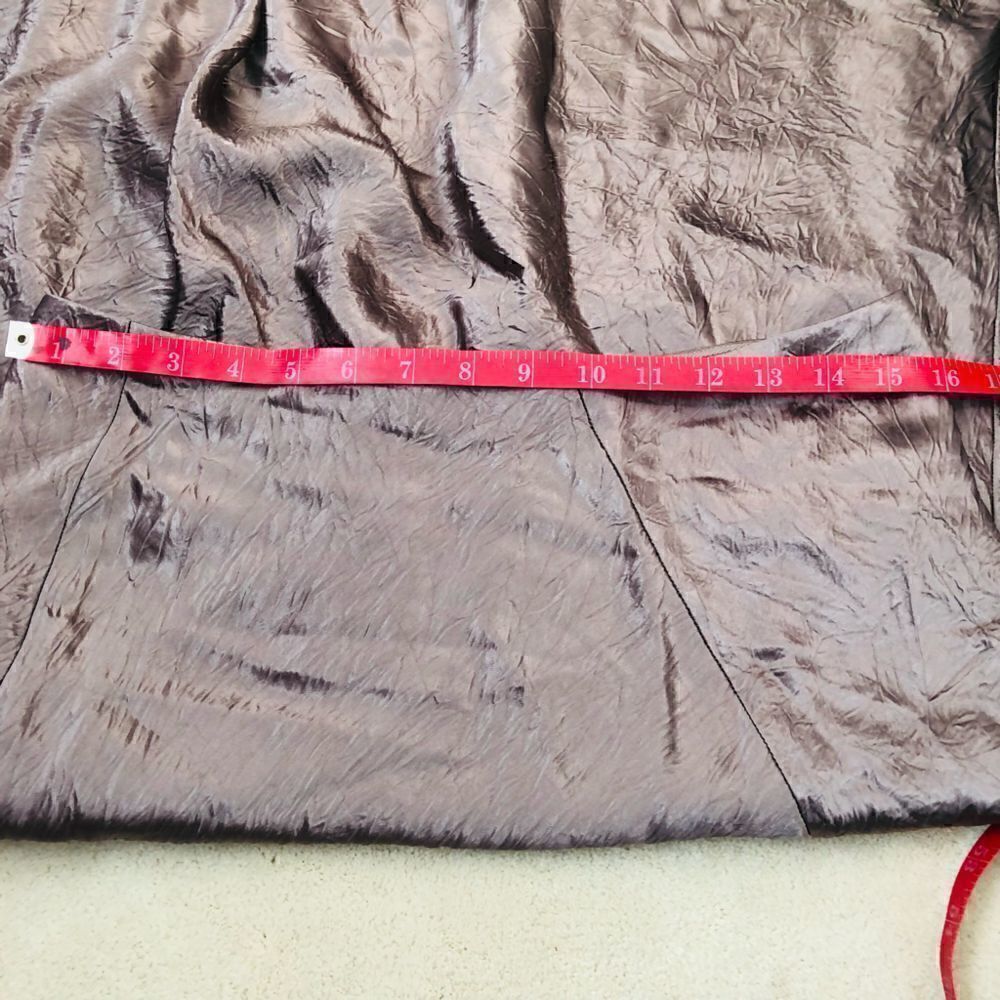 NWT Vince. Asymmetrical Crinkled Satin Skirt Taupe Size Large - Picture 8 of 12